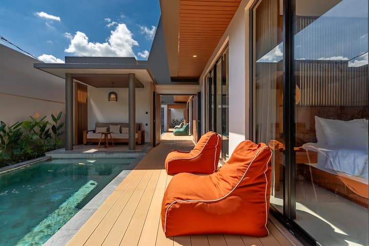 Canggu Atelier Noa | New 9br Luxury Villa Estate - Seminyak