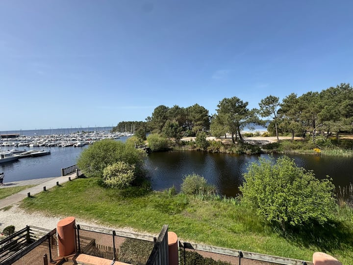 Appartement Avec Vue Imprenable Sur Le Lac - Hourtin
