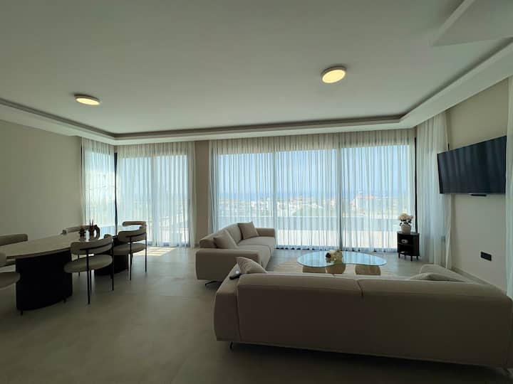 Moderne Luxus-villa Mit Infinity-pool & Meerblick - Cyprus