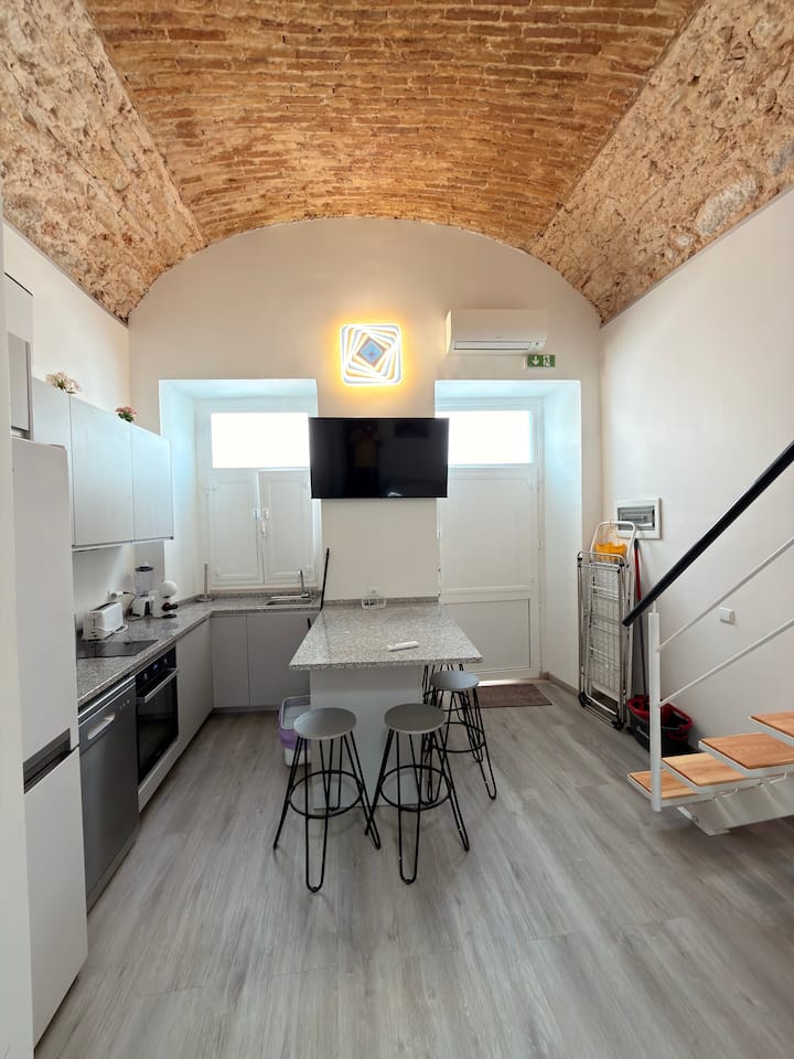 Vault Ceiling Studio Ii - Olhão