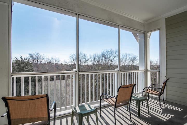 Seaside Resort Two-bedroom Getaway - Litchfield Beach, SC