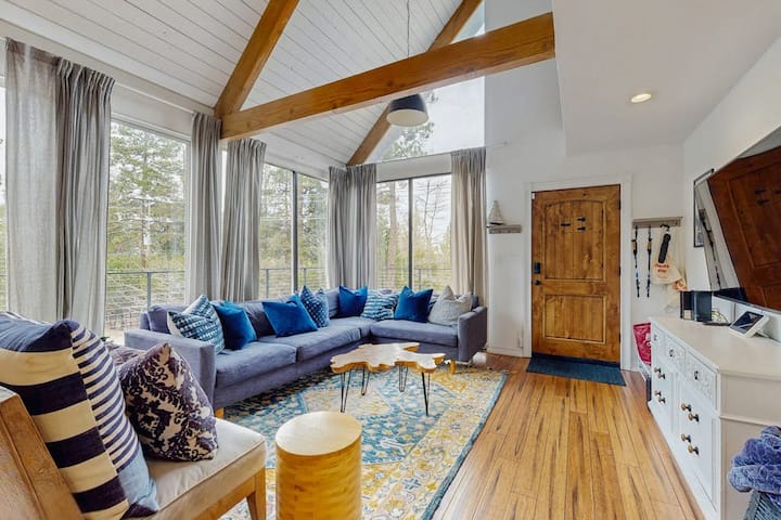 3br Home W/game Room, Wifi, A/c - Close To Lakes - Lake Arrowhead