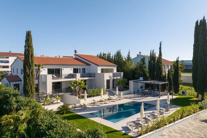La Residenza Vila Apartment Iii 1,5 Km From Sea - Poreč
