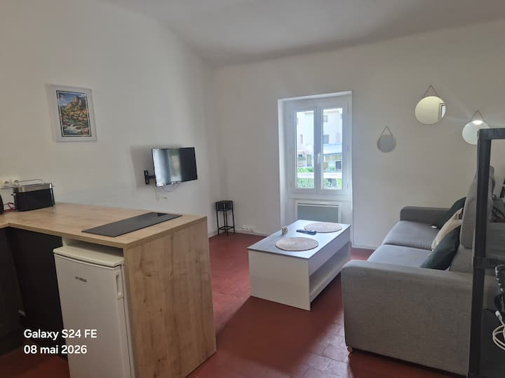 Studio Vue Exceptionnelle , Centre Parking Gratuit - Gordes