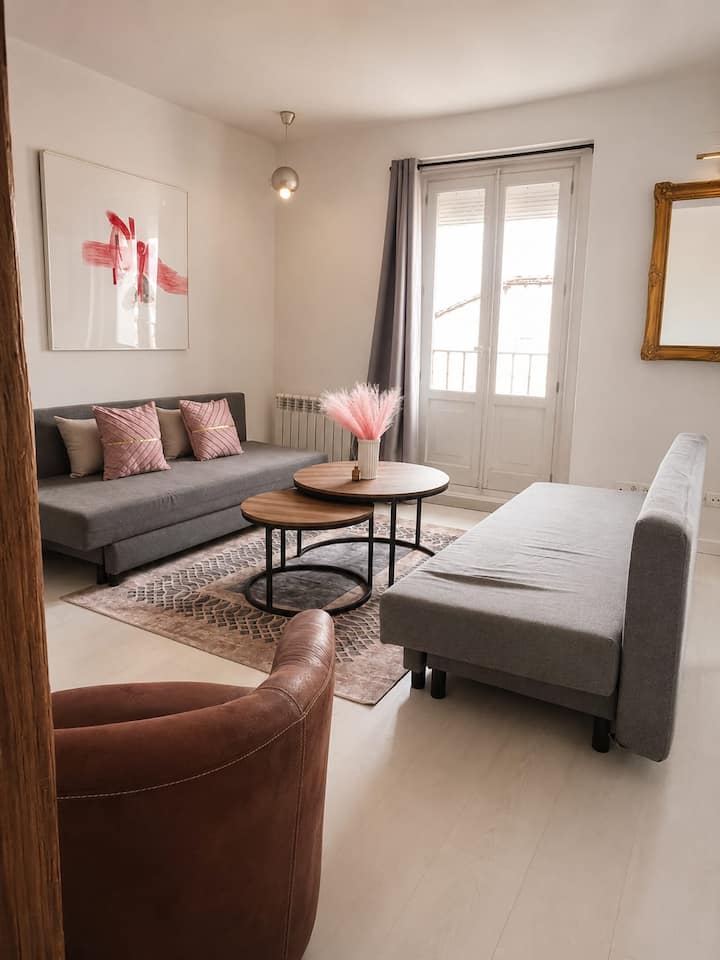 J5 * House 100 M² En Sol - Mayor - Madrid