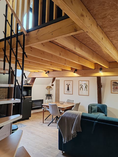 Top Airbnb: Duplex apartment in the countryside. 25mn circuit 24h in Sarthe