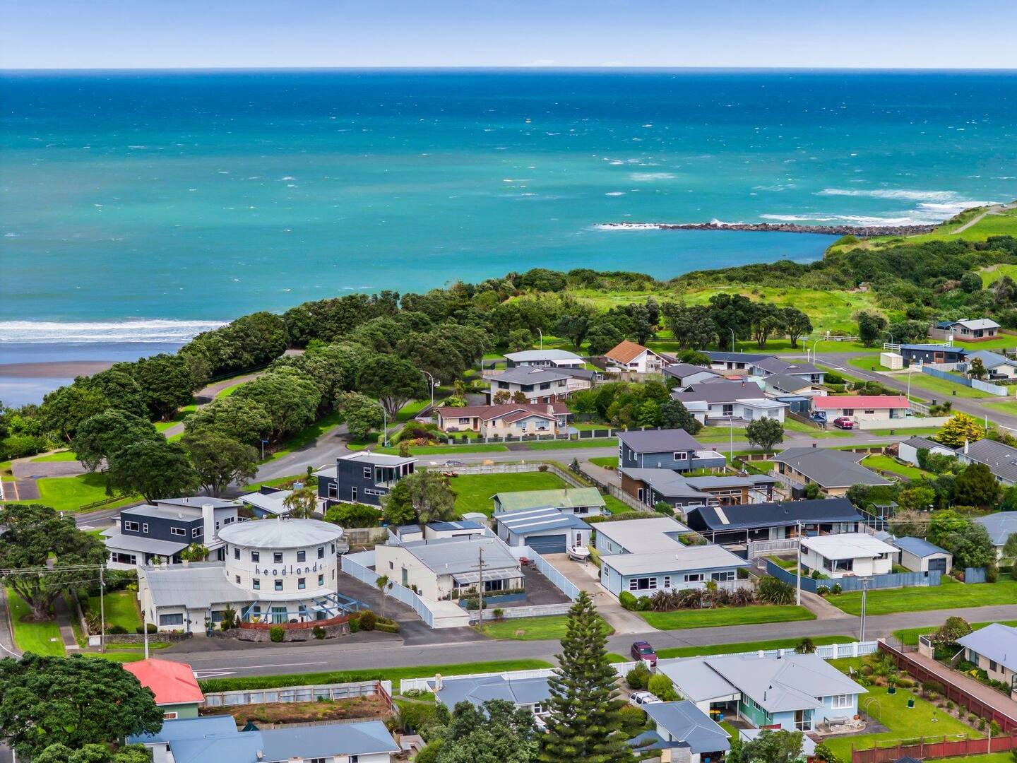 Headlands Hotel Opunake 2
