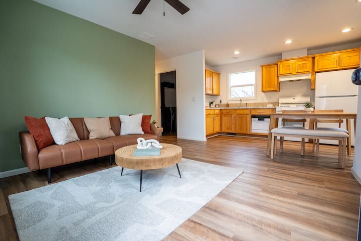 The Orchard | Cozy Ranch Retreat In The Trees - Murrieta, CA