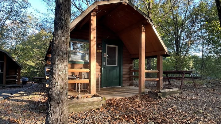 Camping Cabin | Sleeps 3 - Hot Springs, AR