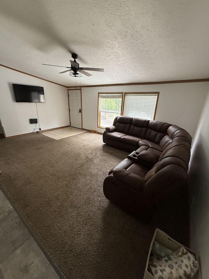Whispering Pines Near Downtown Wisconsin Dells! - Wisconsin Dells, WI