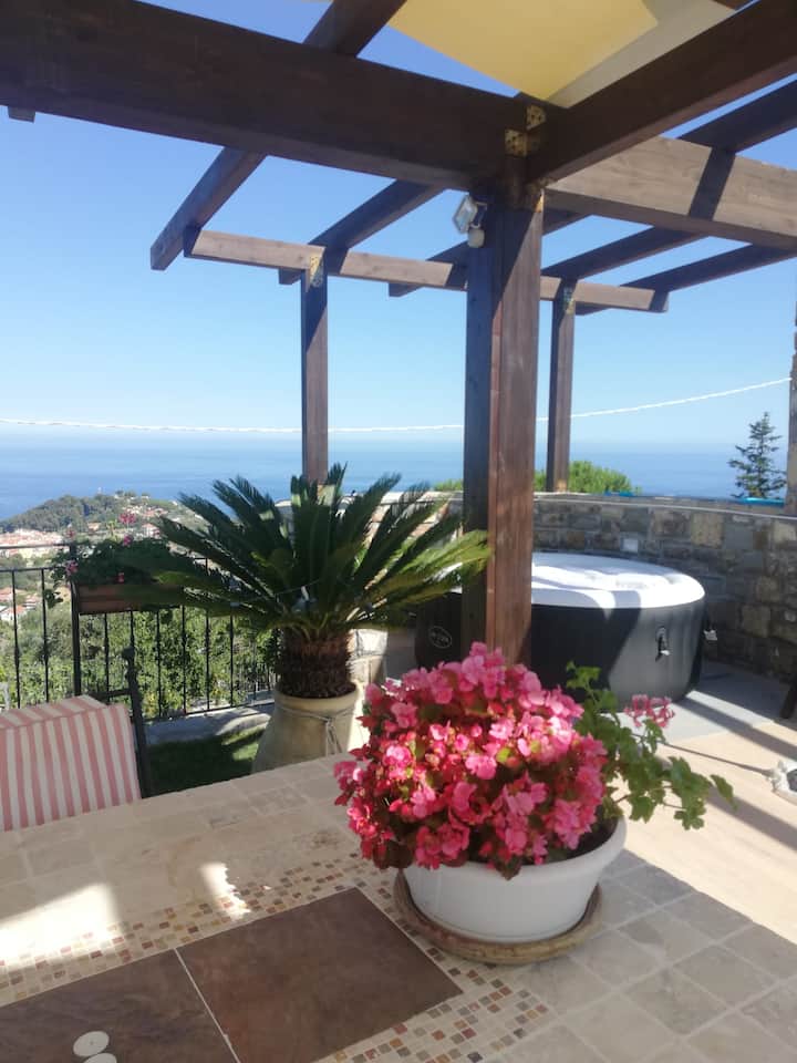 Casa Olimpia - Mareri Apartments - Imperia