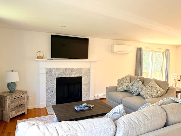 Dog-friendly East Falmouth - 4 Bedrooms For 8ppl - Falmouth, MA