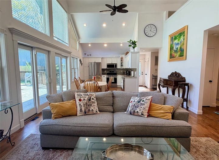 Woodland Paradise - Hamptons, NY