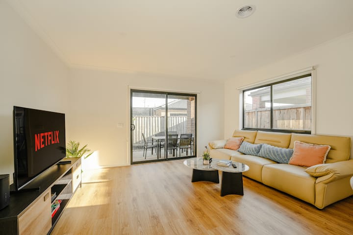 Seednest | Stylish & Perfect For Relaxation - Melton