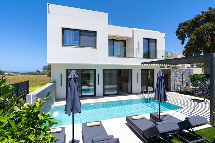 Stylish Villa With Pool Near Beaches In Rethymno - Greece