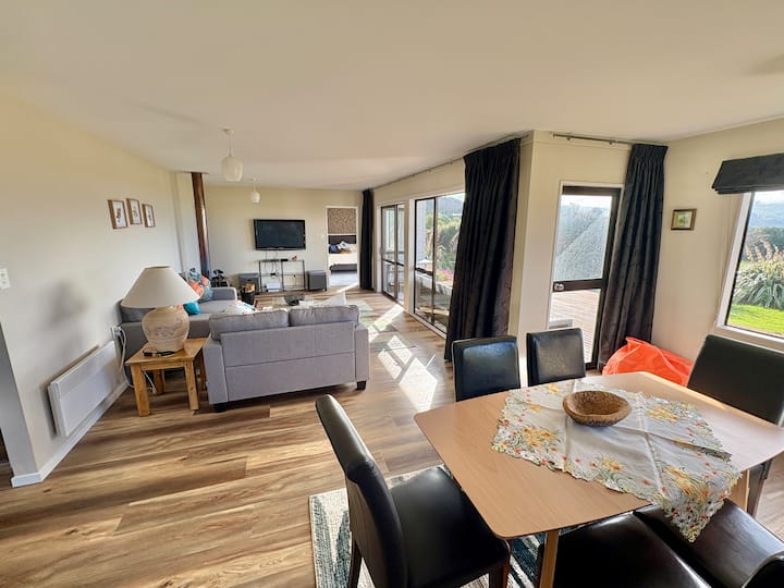 Nature By The Sea - Cheviot