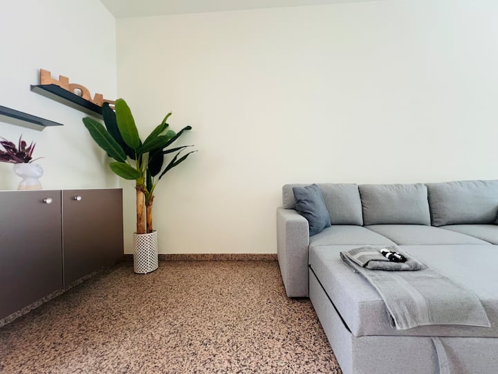 Your Business & Motor Valley Base In Emilia - Maranello