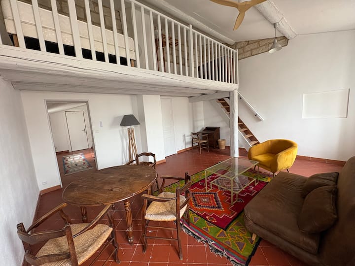 Beautiful Flat In The Heart Of The Old Town - Nîmes