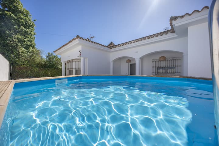 Chalet En La Playa De La Barrosa - Cádiz