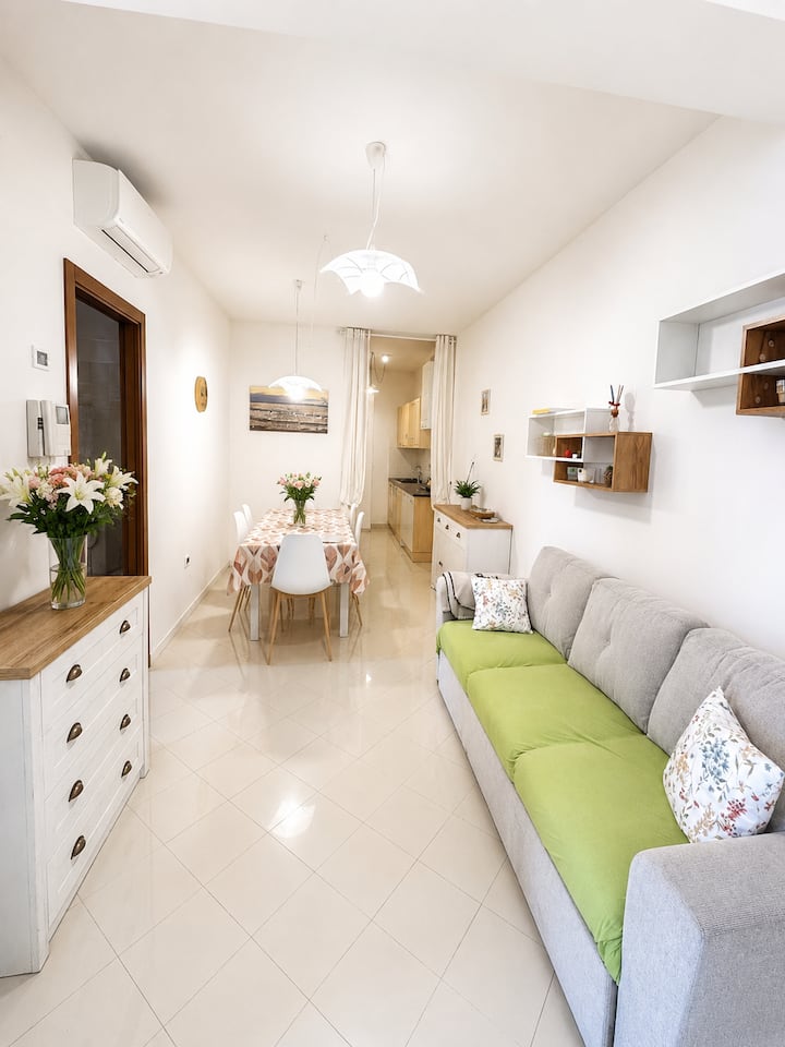 Beach Spot Included | Terrace & Private Parking - Lido di Jesolo