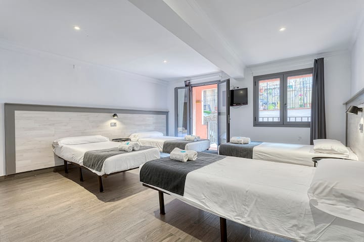 Apartamento Bedmates Para 8 Personas Con Terraza - Barcelona