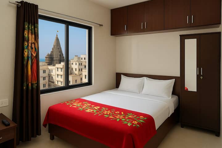 Cozy Stay Near Dwarkadhish Temple 1 Km Away - Dwarka