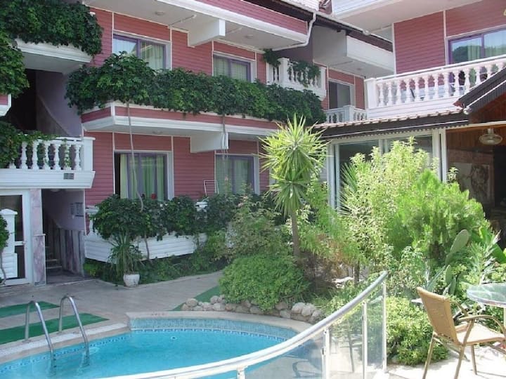 Bahar Apart Blok 1/4 - Marmaris