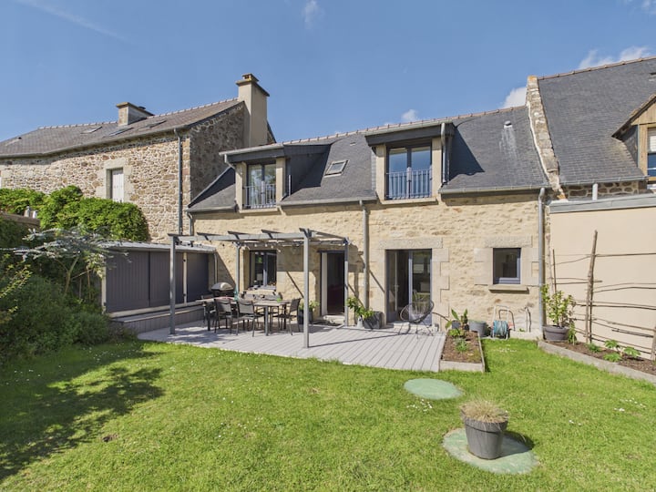Maison Avec Jardin, 4 Adultes 1 Enfant - Pleurtuit