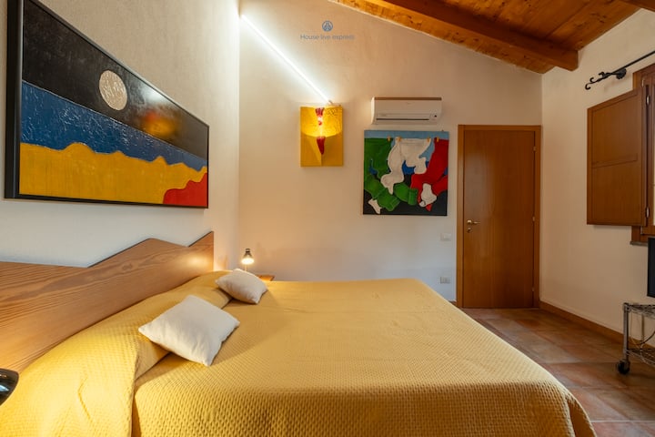 Locandiere Suite-house Live Express - Quartu Sant'Elena