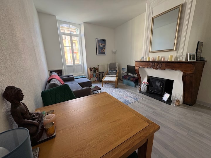 Grand Appartement Entier T2 58m2 Avec Loggia - Bagnères-de-Bigorre