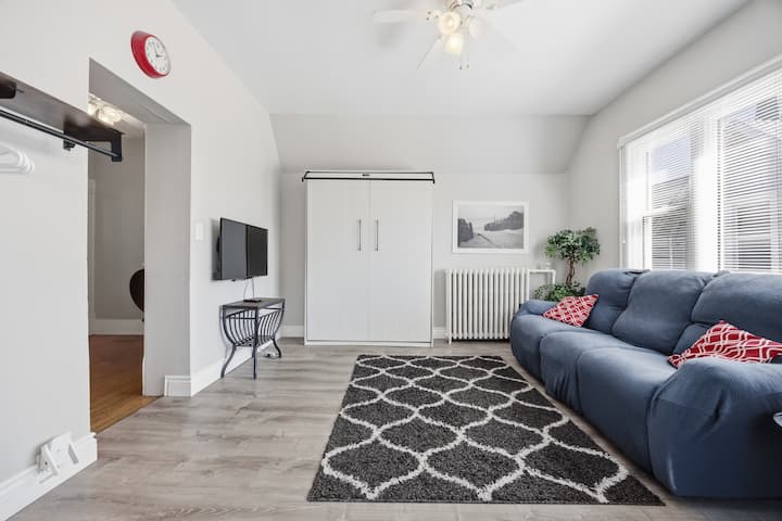Studio On Vidal - Walking Distance To Downtown! - サーニア