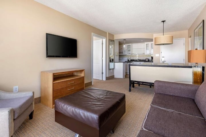Beachside Serenity – 2 Rooms, Local Fun Nearby - Virginia Beach, VA
