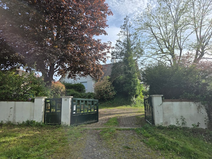 Maison 8 Km Du Parc Le Pal - Bourbon-Lancy