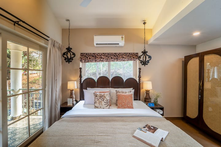 Bedroom 3 image 1
