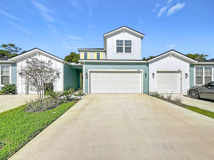 Gated Community | Pool & Spa | Pet Friendly - パーム・コースト, FL