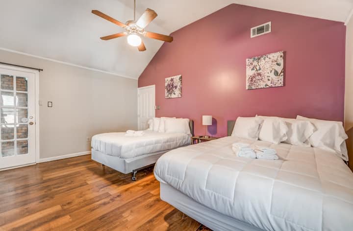 Fenced Yard W/ Pool! Comfy & Convenient In Cordova - Adventure River, Memphis