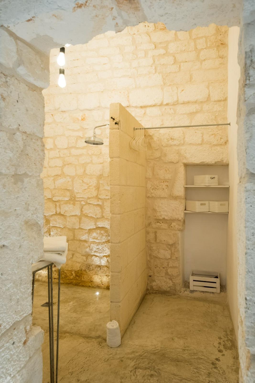 Suite La Blanche — 47