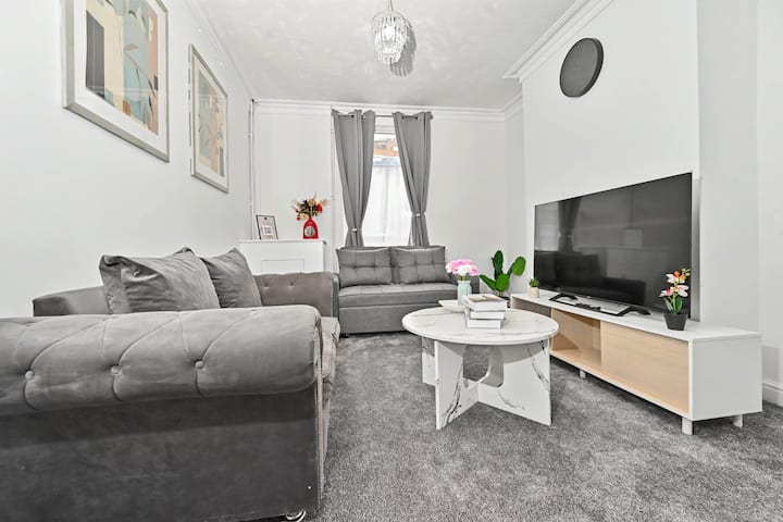 Glover Terrace - By Sigma Stays - Crewe
