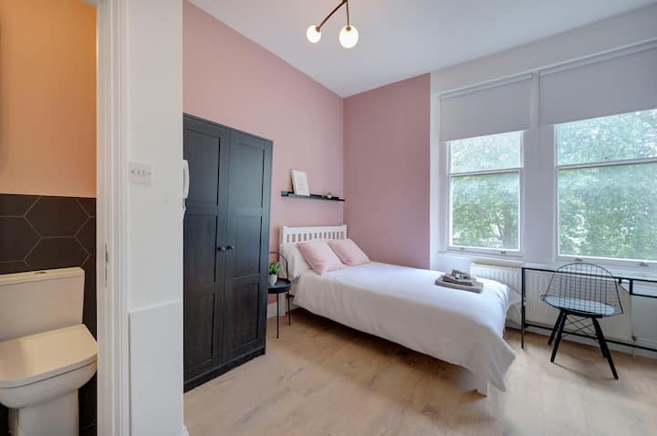 Modern Kensington City Escape - 11 - Marylebone