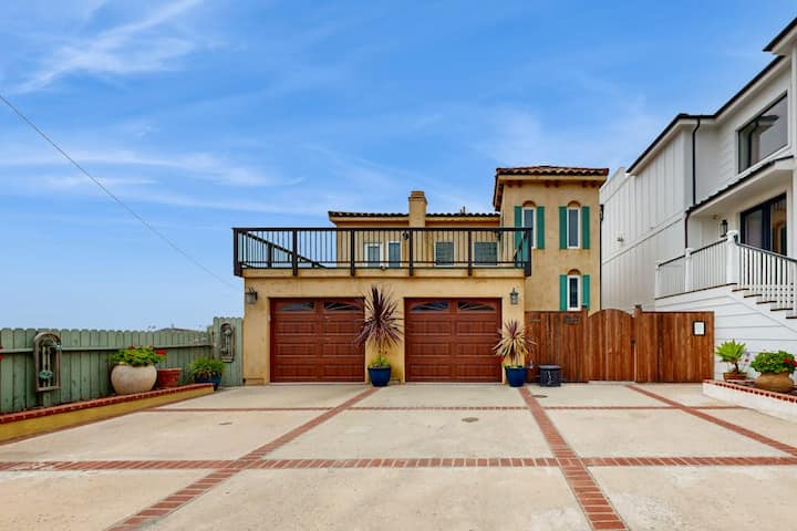Stunning Oceanfront 4br - Steps To Beach - Carpinteria, CA