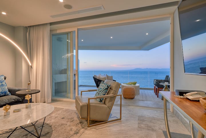 Chic Beachfront Getaway 3br 3ba - Resort Amenities - Puerto Vallarta
