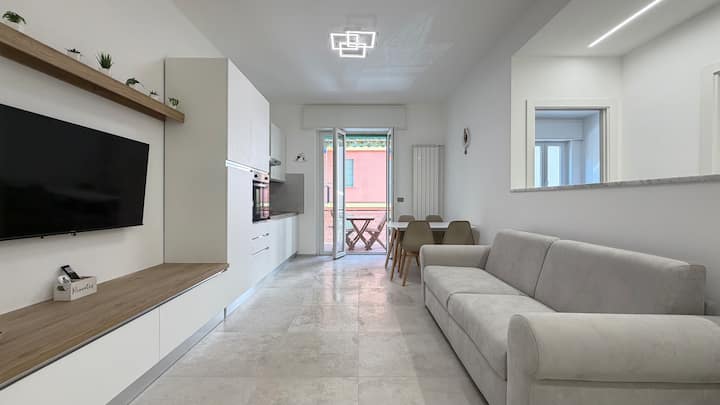 Langolo Del Relax (Posto Auto Condominiale) - Laigueglia