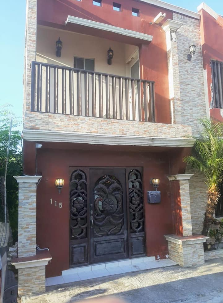 Casa Cómoda Y Segura. - Brownsville, TX