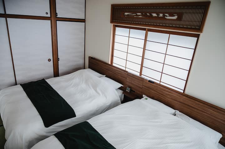寝室1