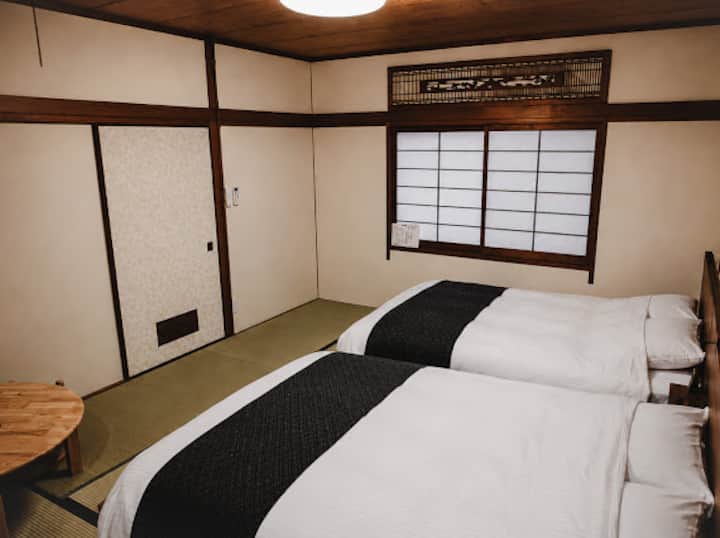 寝室2