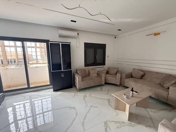 F3 Confortable • Calme & Parking - Oran
