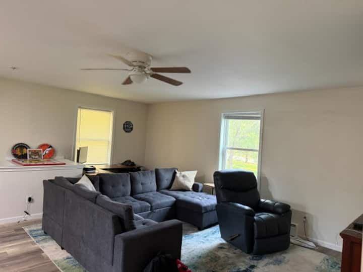 Bright 1br Upper‑level Apartment • Ithaca Area - Lansing, NY