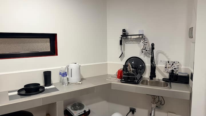 Tiny Revo Studio - Pachuca
