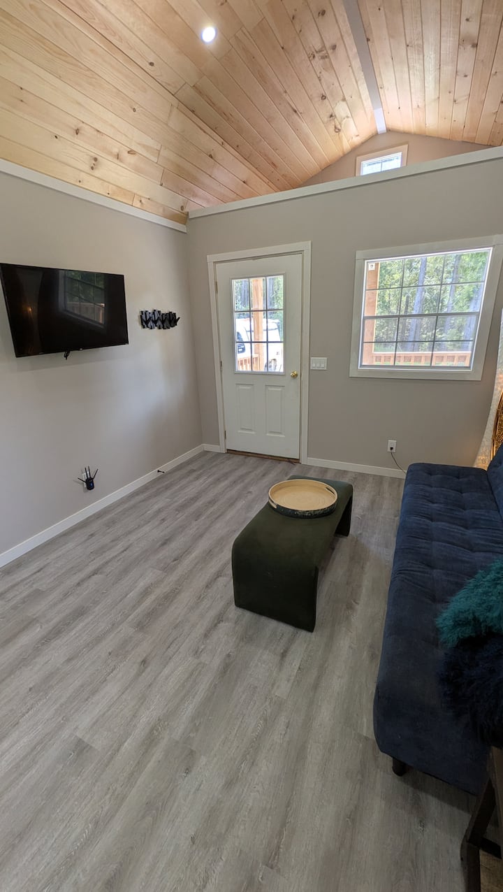 Mara Lake Hideaway - Sicamous