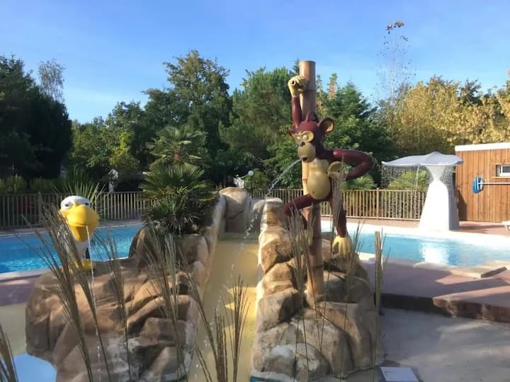 Zecamping 4* Chalet 32m² Piscine - Montalivet-les-Bains